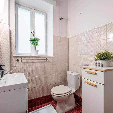 Apartment Chain Bridge Cozy Ac Comfort Near Everything *