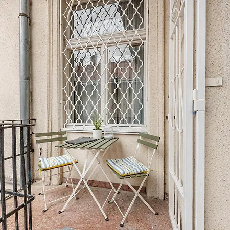 Apartment Chain Bridge Cozy Ac Comfort Near Everything