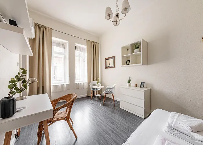 Chain Bridge Cozy Ac Comfort Near Everything Appartement
